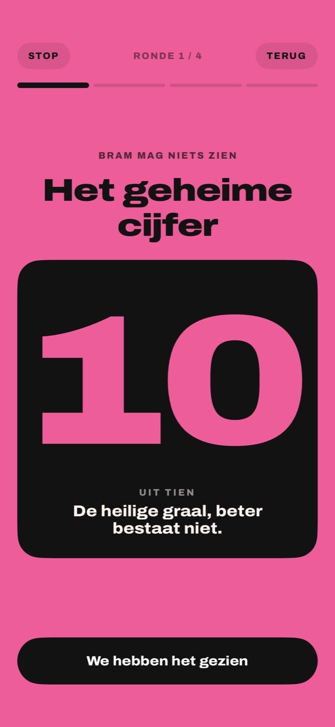 De omgedraaide kaart met het geheime cijfer: een 10 van de tien